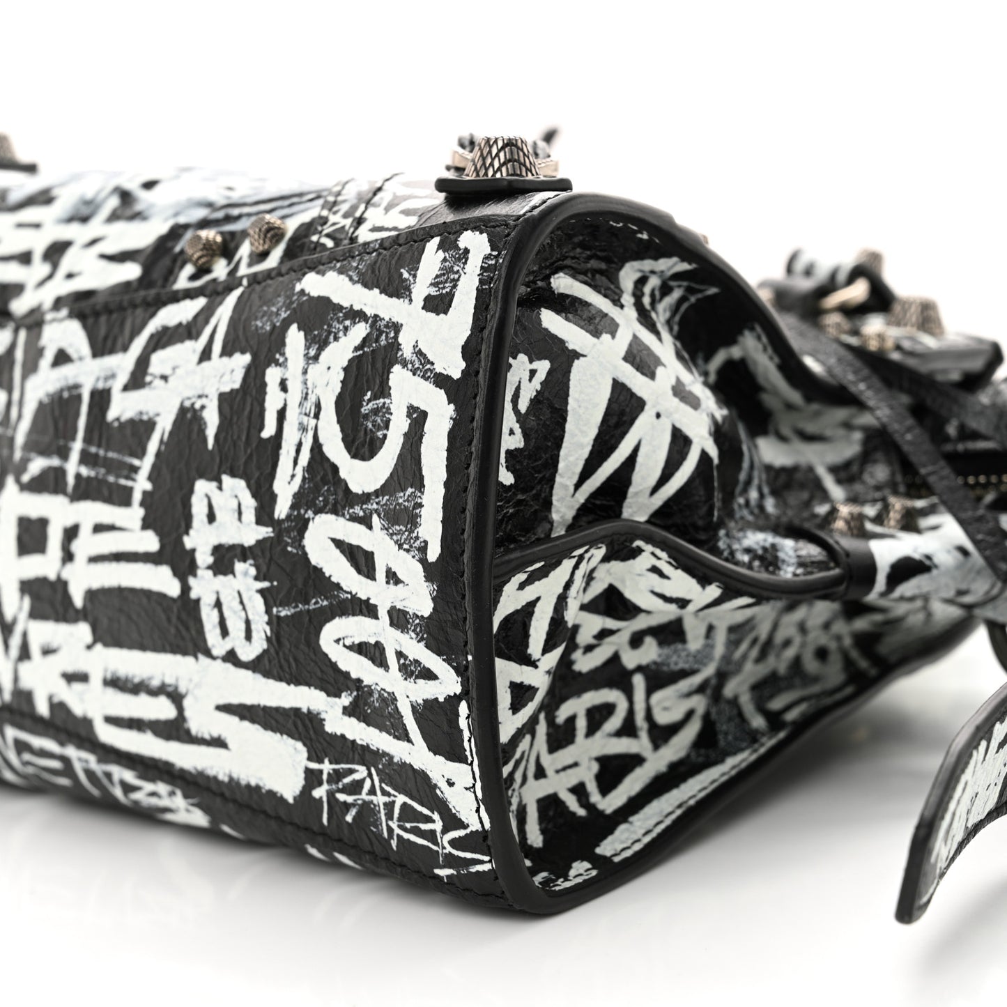 Agneau Arena Graffiti Neo Cagole Handbag XS Black White