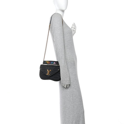 Louis Vuitton Calfskin New Wave Chain MM Black 2 of 12