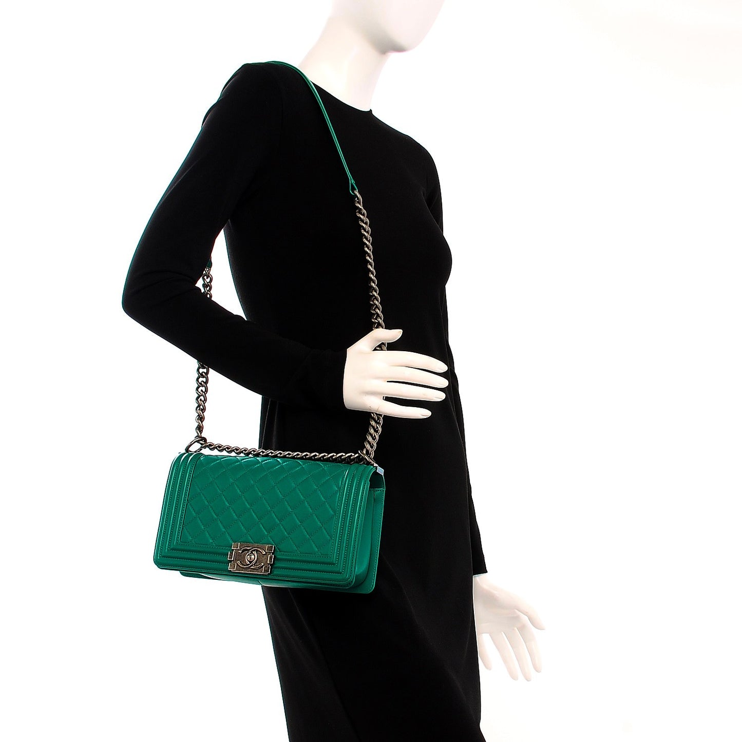 Lambskin Quilted Medium Boy Flap Green