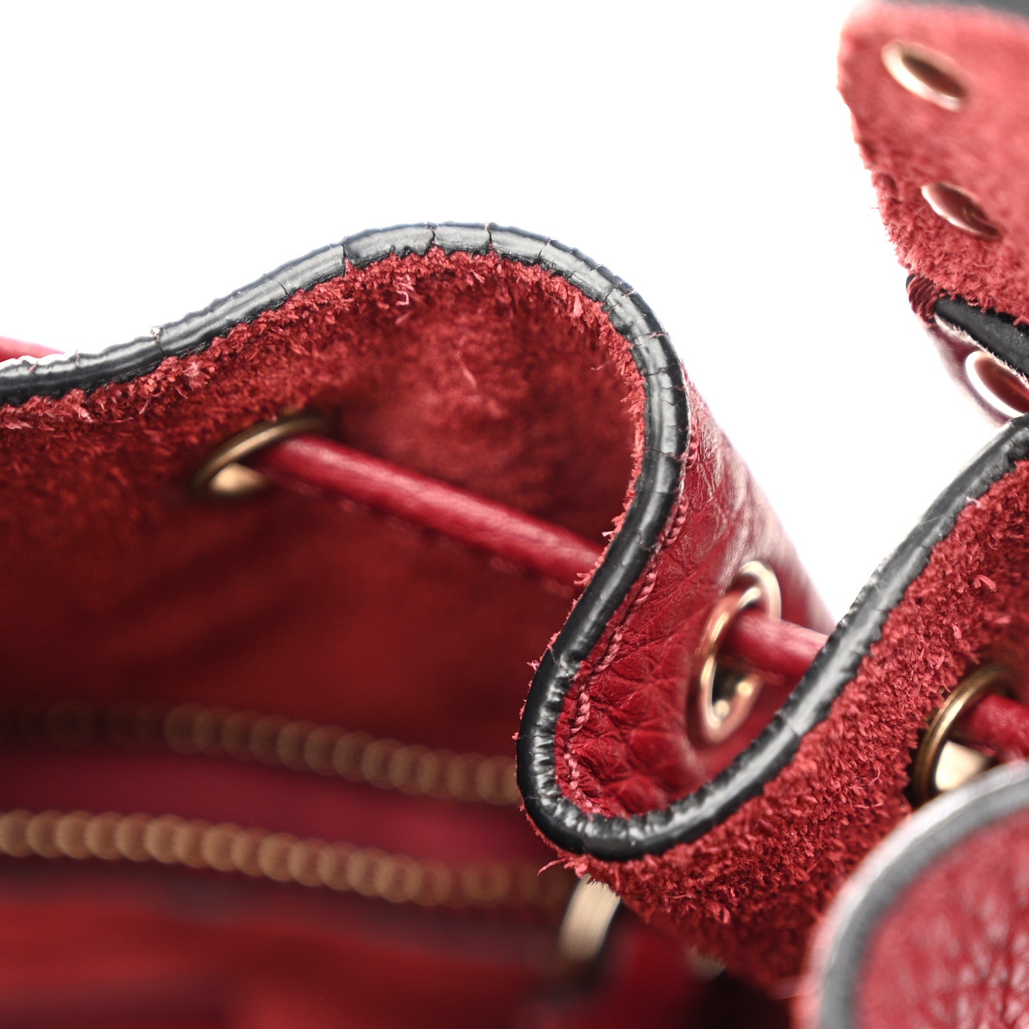 Valentino Garavani Grained Calfskin Rockstud Bucket Bag Rubino 10 of 12