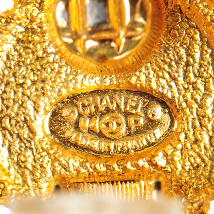 Chanel Pearl Clip On Earrings Gold 4 of 4