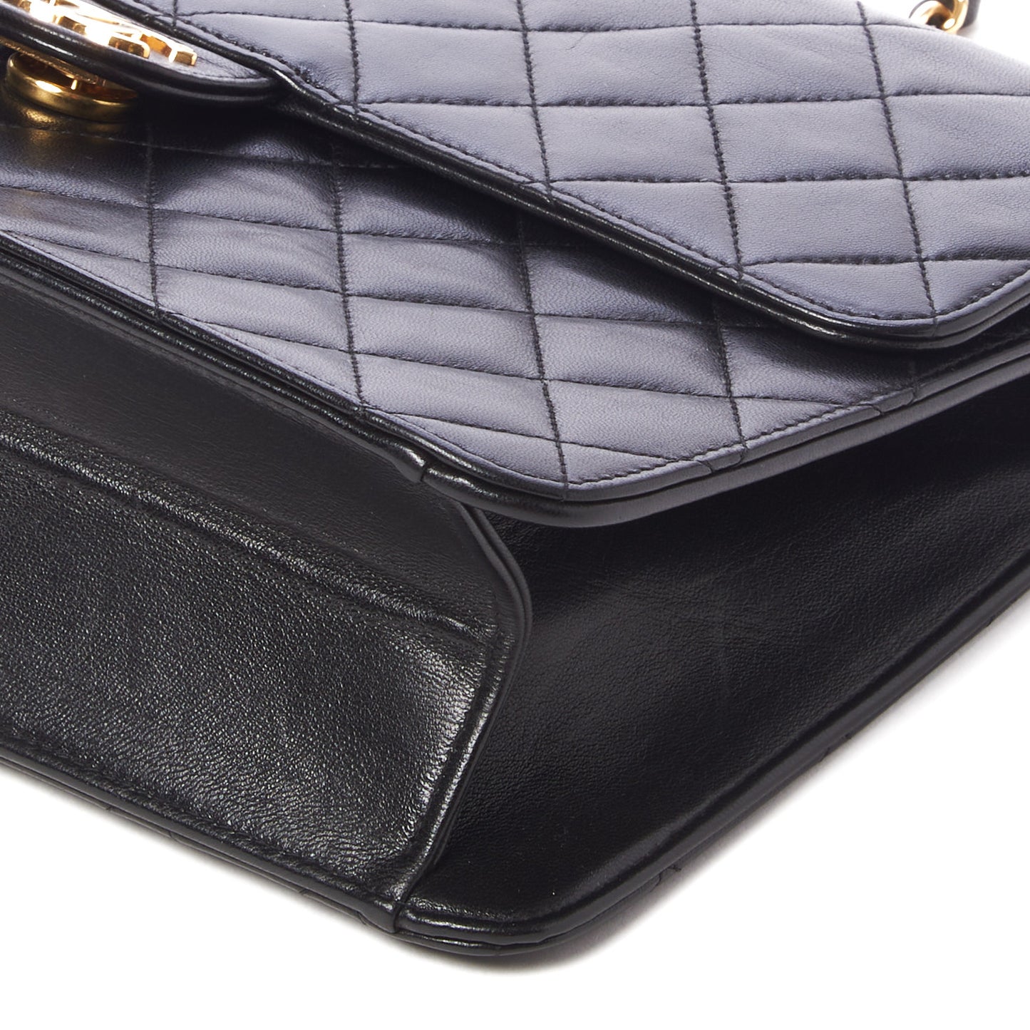 Lambskin Quilted Medium Single Flap Black