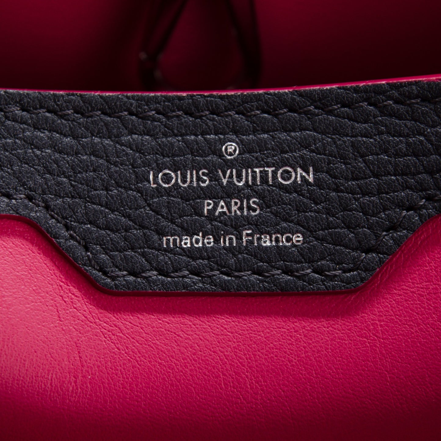 Taurillon Capucines PM Cobalt