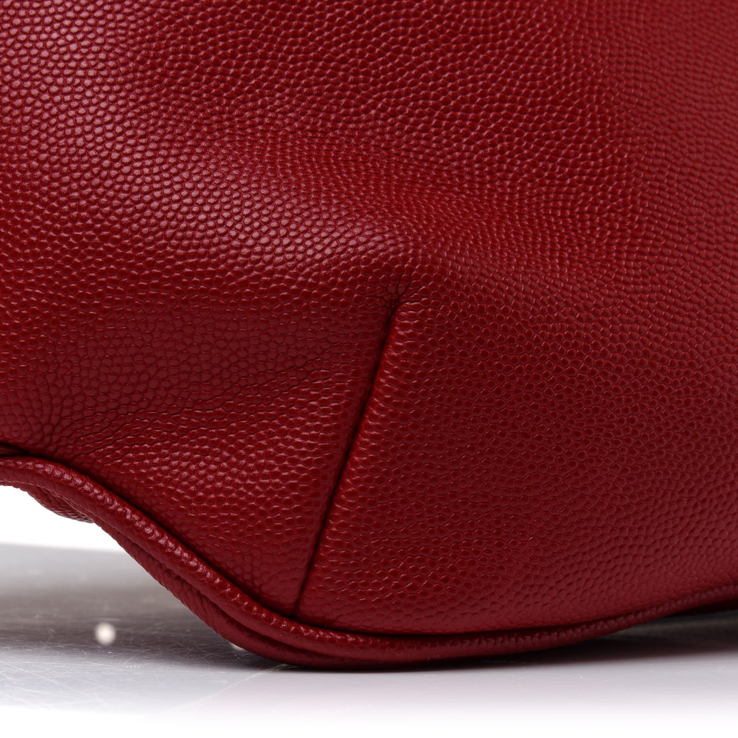 Saint Laurent Grain De Poudre Monogram Belt Bag Rouge Eros 10 of 13