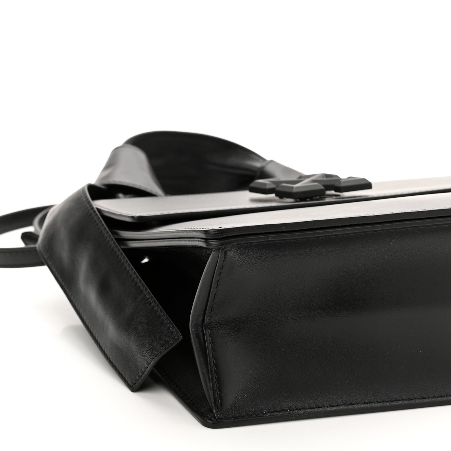 Calfskin New Jitney 2.8 Bag Black