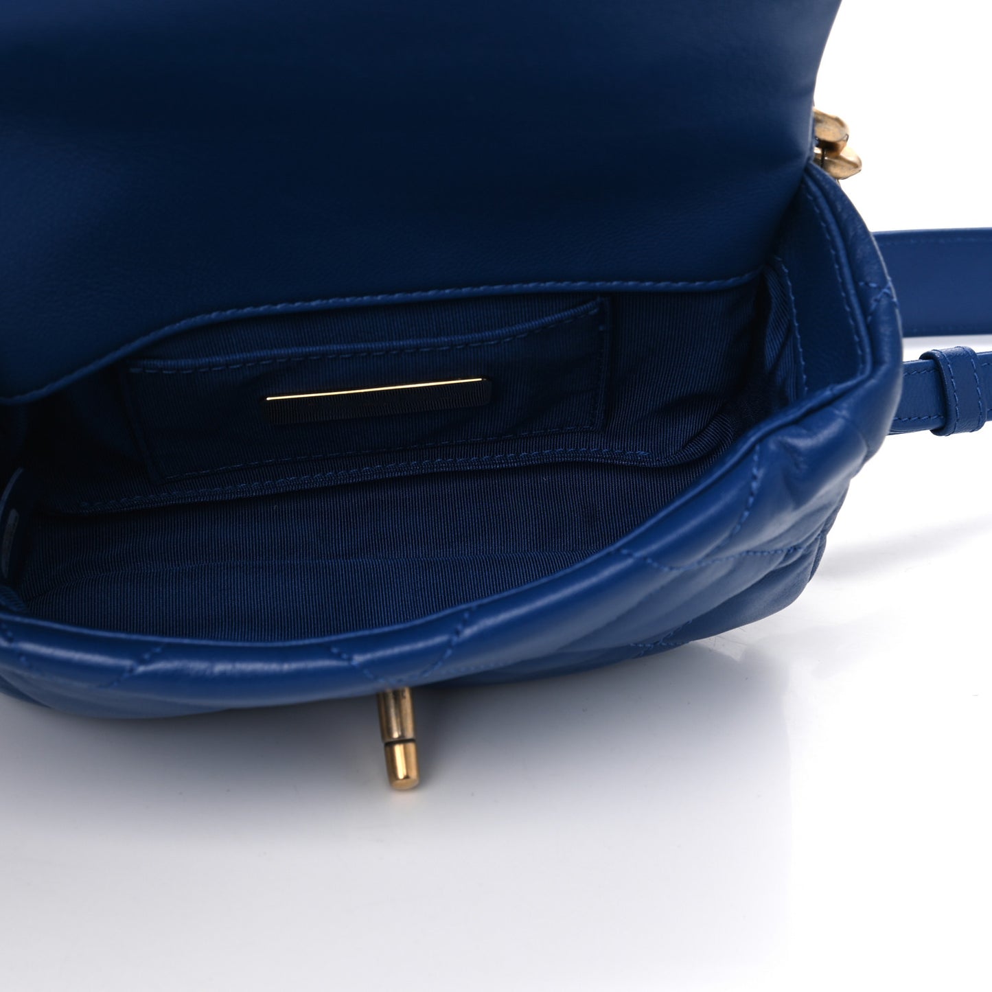 Goatskin Quilted Chanel 19 Waist Bag Dark Blue