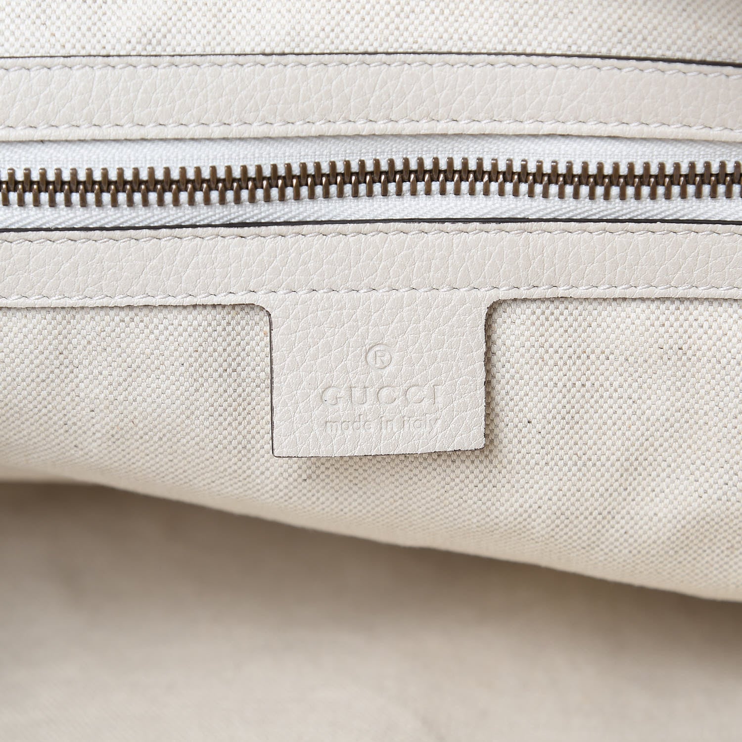 Gucci Grained Calfskin Logo Half Moon Hobo White 6 of 9