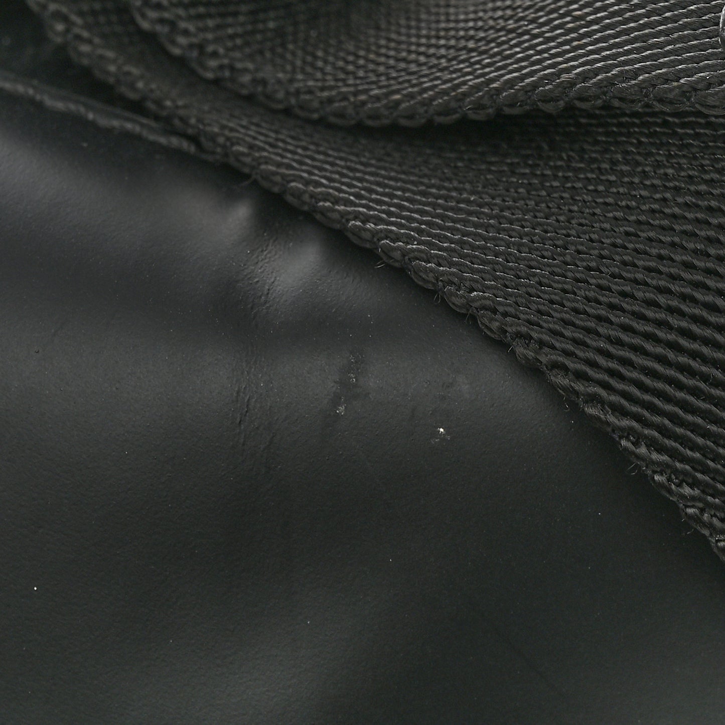 Monogram Eclipse Voyager PM Messenger