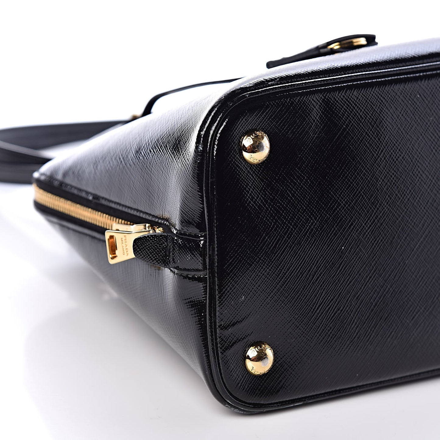 Saffiano Vernice Medium Promenade Tote Black