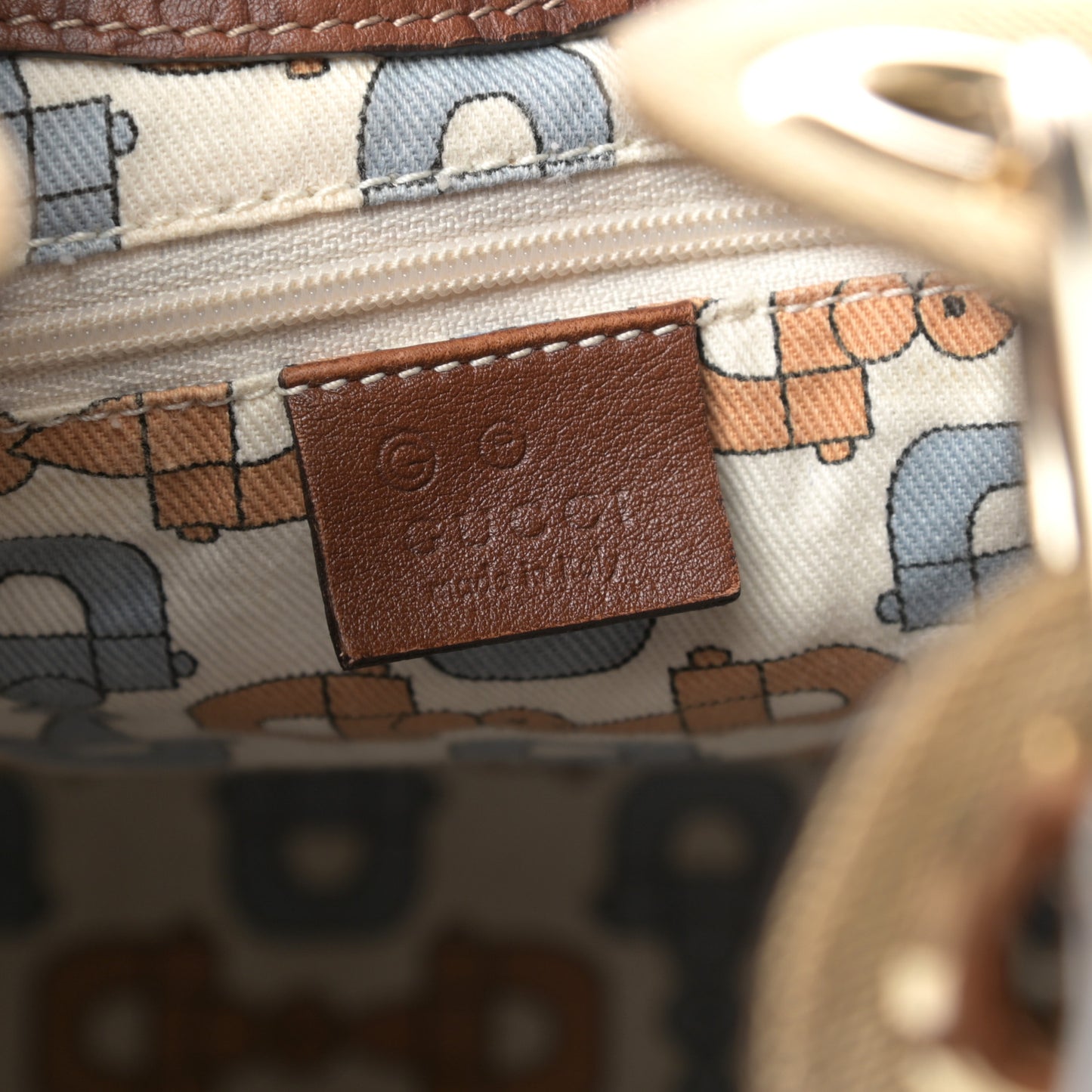 Canvas Guccissima Hobo Brown