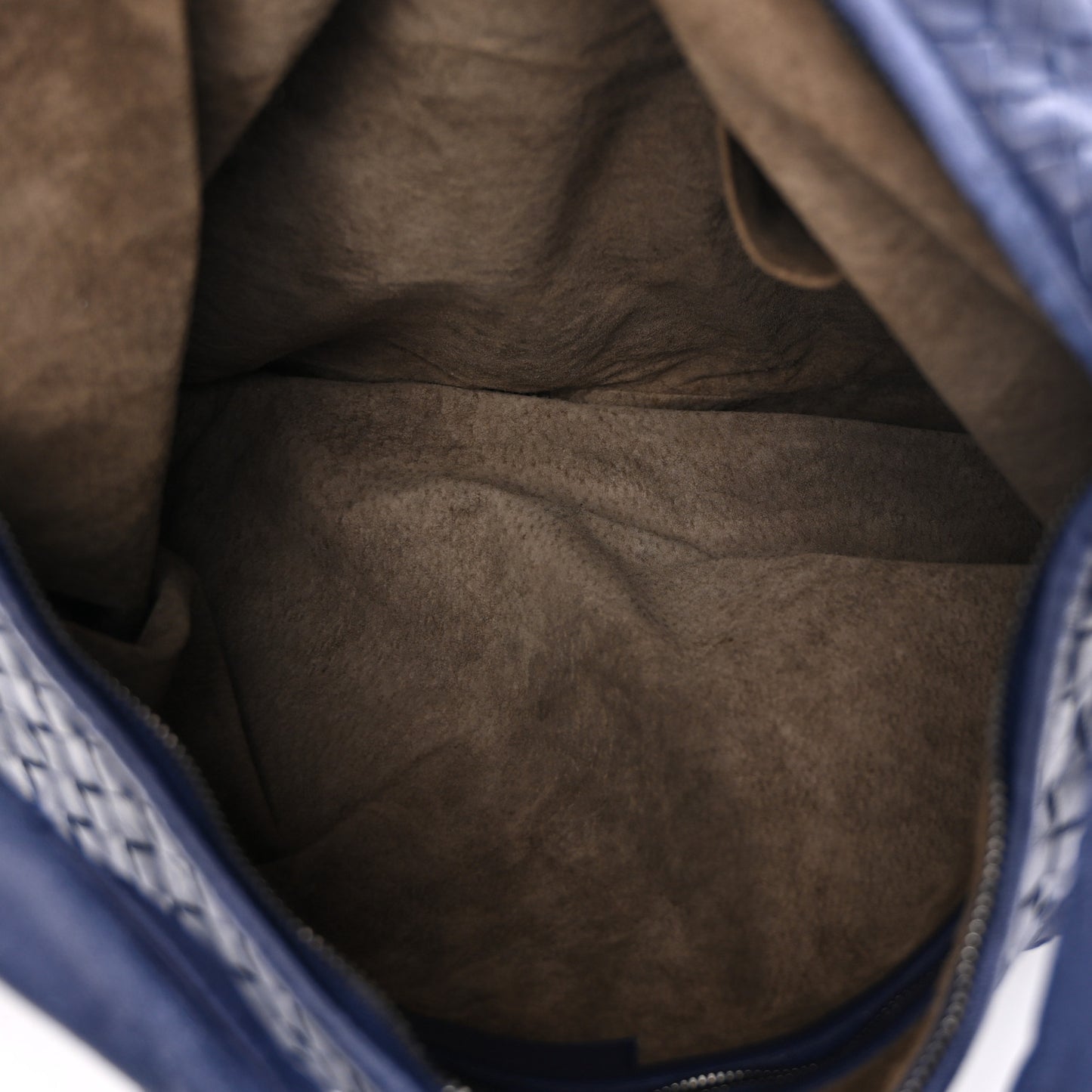 Nappa Intrecciato Maxi Veneta Hobo Sapphire
