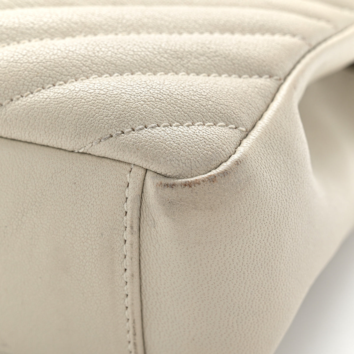 Sheepskin Matelasse Chevron Monogram Medium College Bag Crema Soft