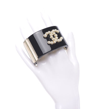 Chanel Resin Pearl CC Cuff Black 2 of 6
