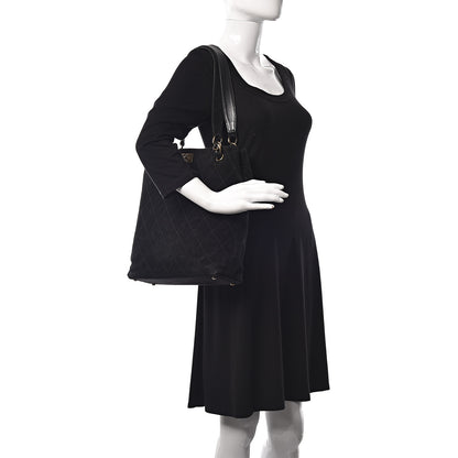 Chanel Iridescent Caviar Quilted Tote Black 2 of 16