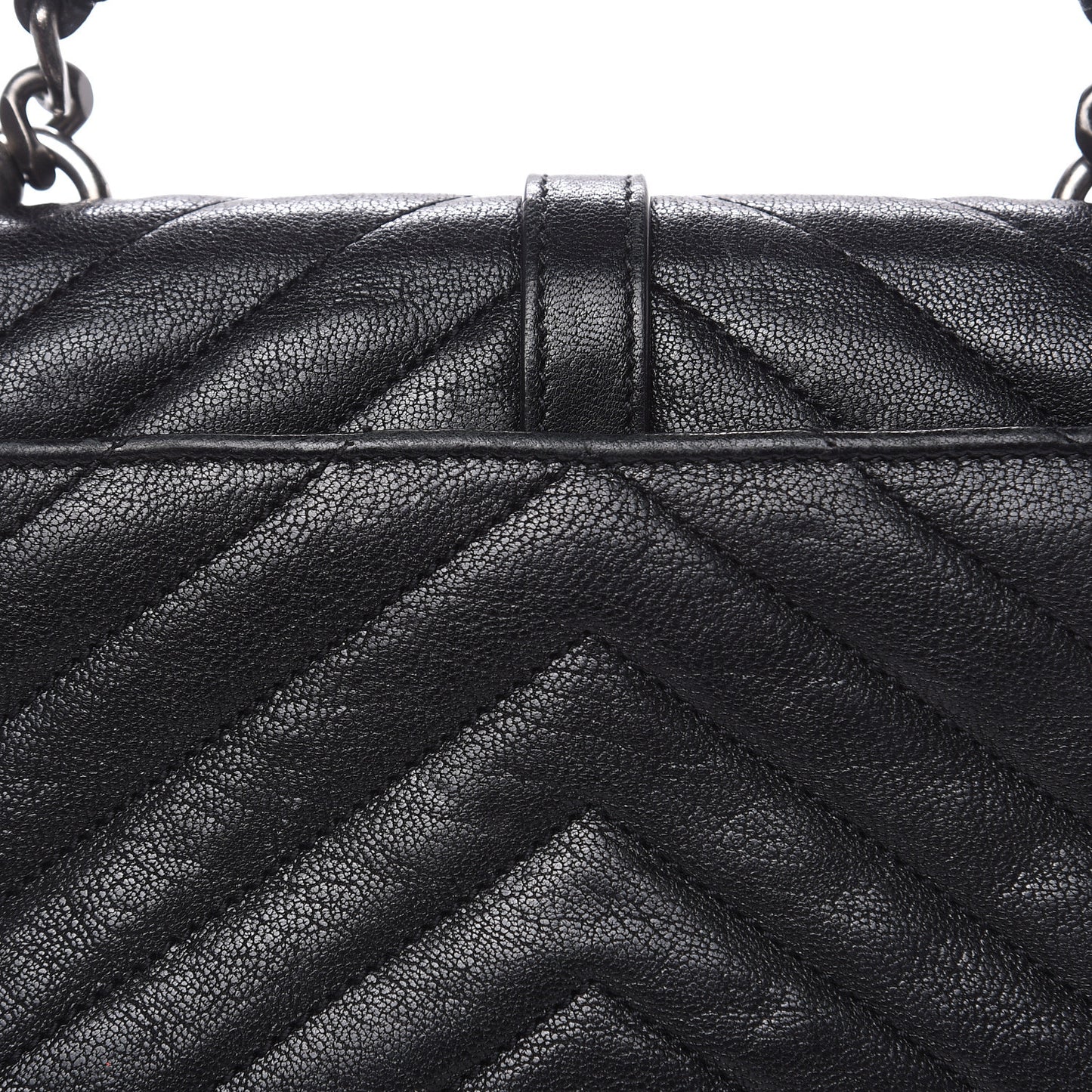 Sheepskin Matelasse Chevron Monogram College Chain Wallet Black