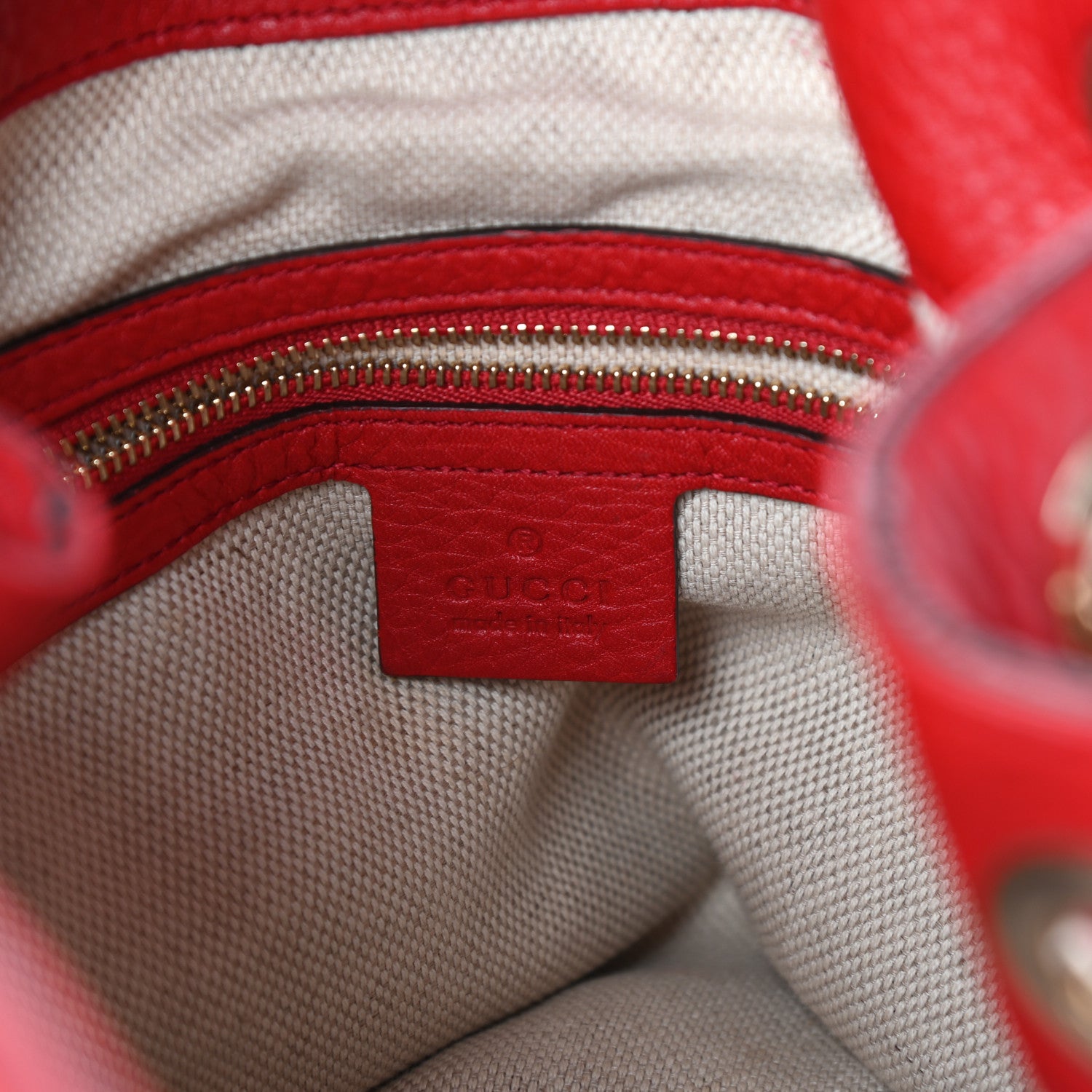 Gucci Pebbled Calfskin Medium Soho Chain Shoulder Bag Tabasco Red 6 of 9