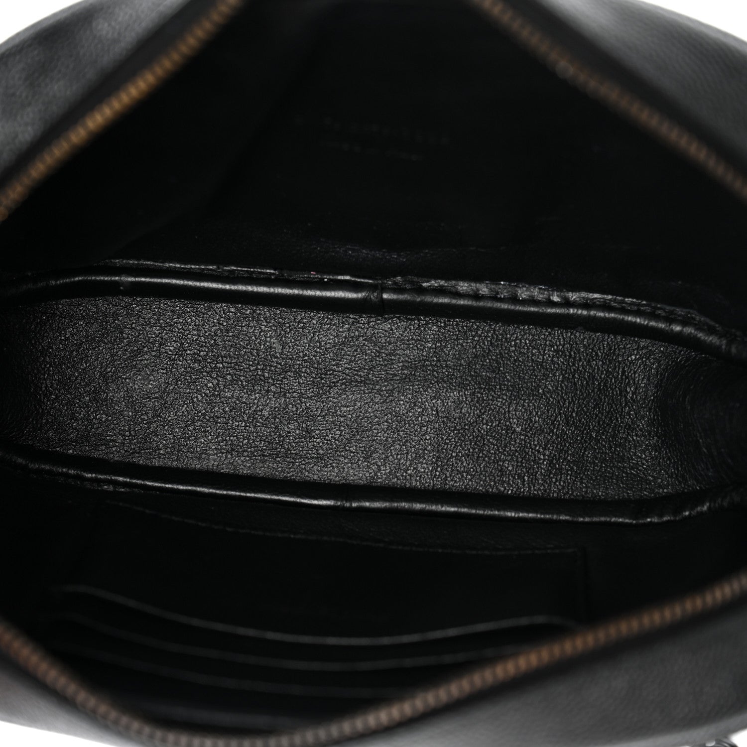 Saint Laurent Grain De Poudre Matelasse Monochrome Monogram Mini Lou Camera Bag Black 5 of 12