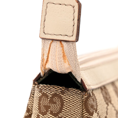 Gucci Monogram D Ring Cosmetic Case White 12 of 12
