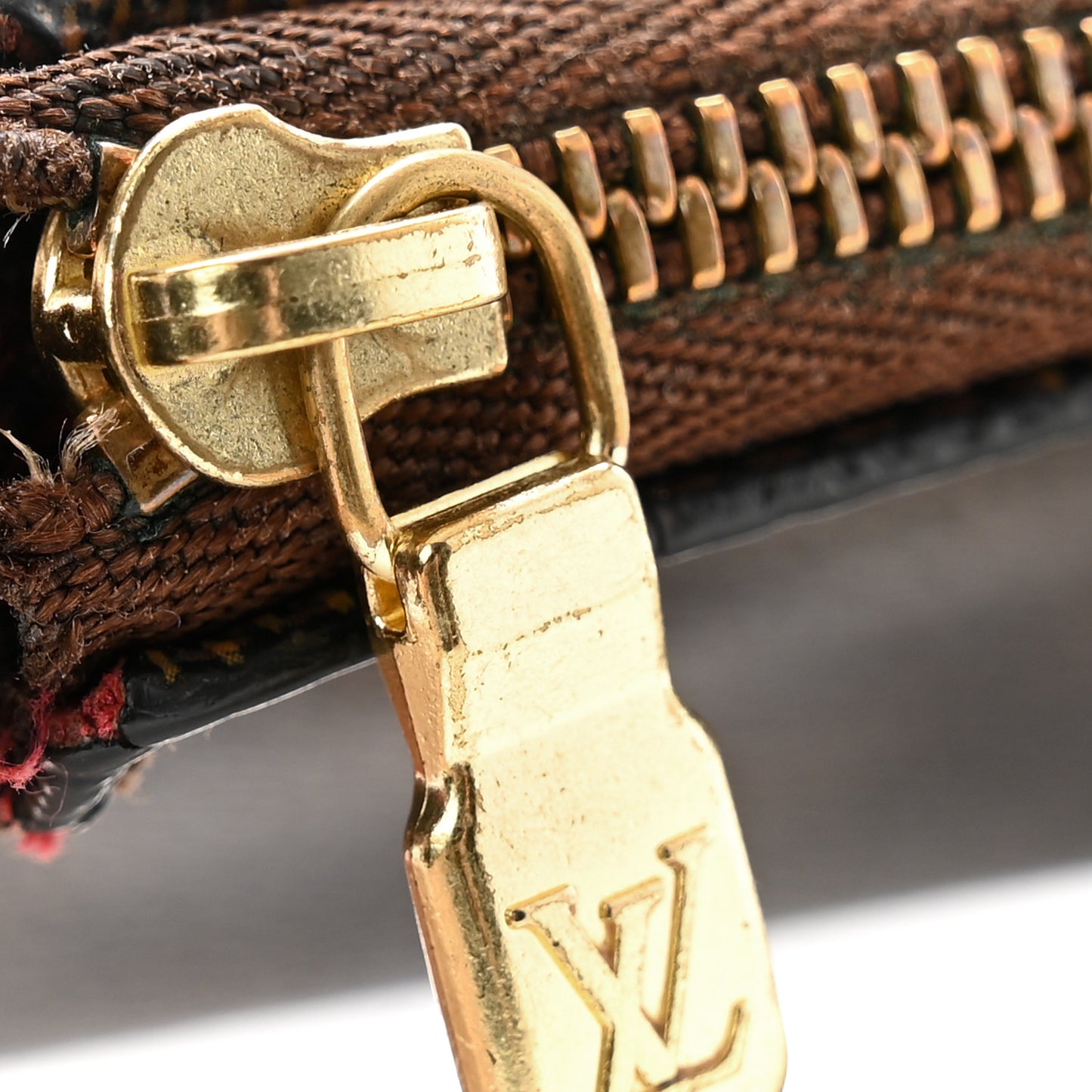 Damier Ebene Pochette Accessories