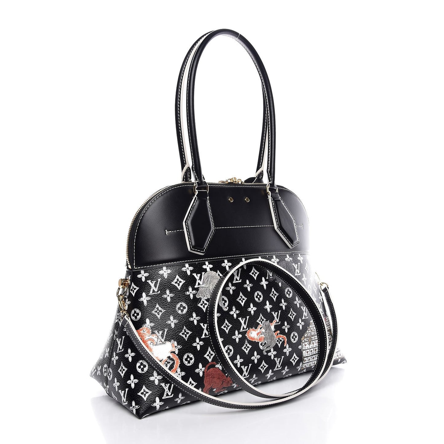 Calfskin Catogram Alma Souple MM Black