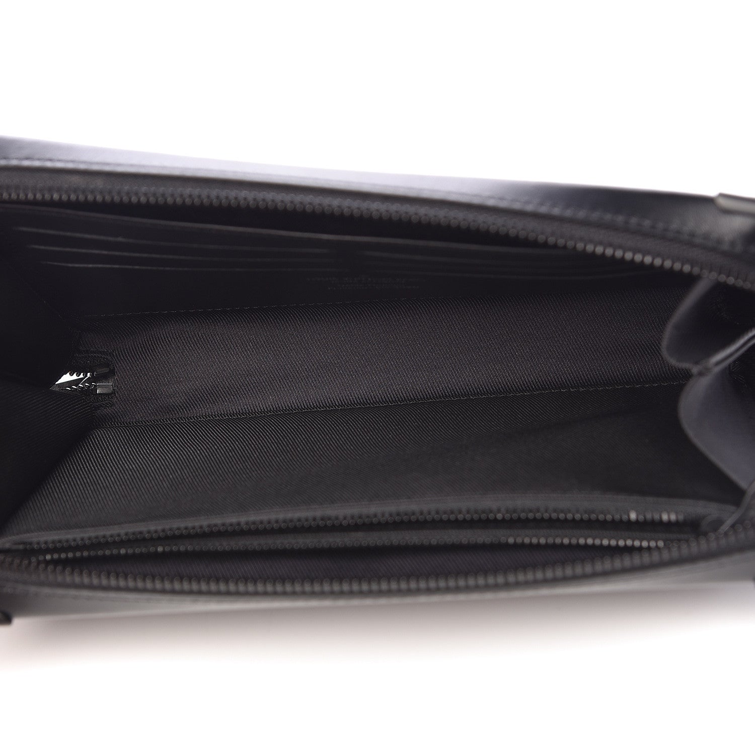 Louis Vuitton Monogram Tuffetage Soft Trunk Clutch Black 5 of 10