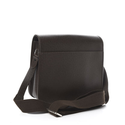 Louis Vuitton Taiga Andrei Grizzli 2 of 8