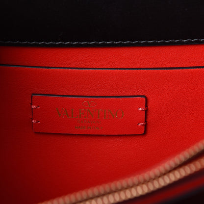 Valentino Garavani Calfskin Lips Crossbody Bag Black 5 of 8