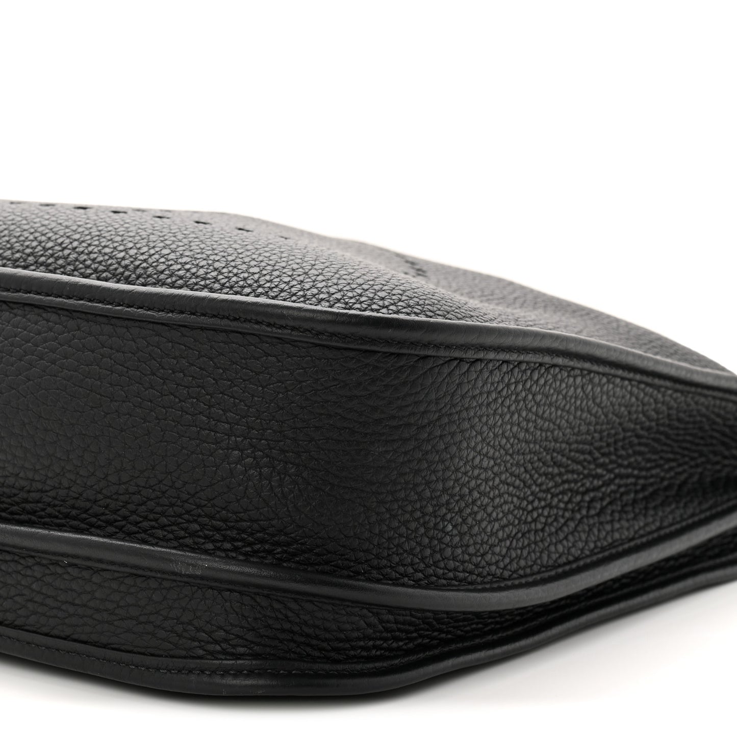 Taurillon Clemence Evelyne III PM Black