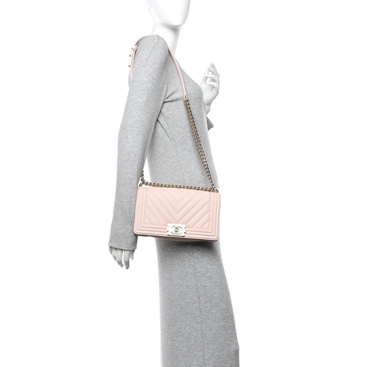 Caviar Chevron Quilted Medium Boy Flap Light Pink