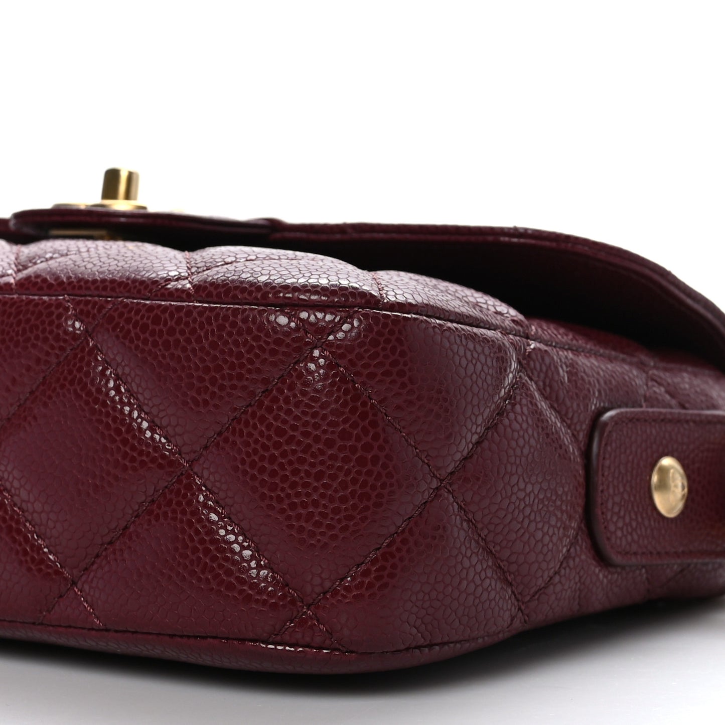 Caviar Quilted Small Messenger Flap Burgundy