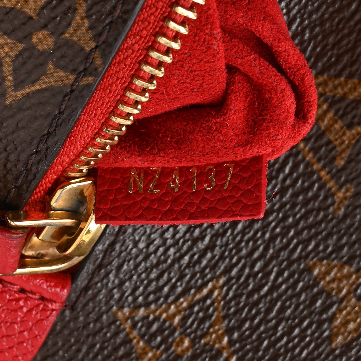 Louis Vuitton Monogram Popincourt PM Red 1804661 – FASHIONPHILE