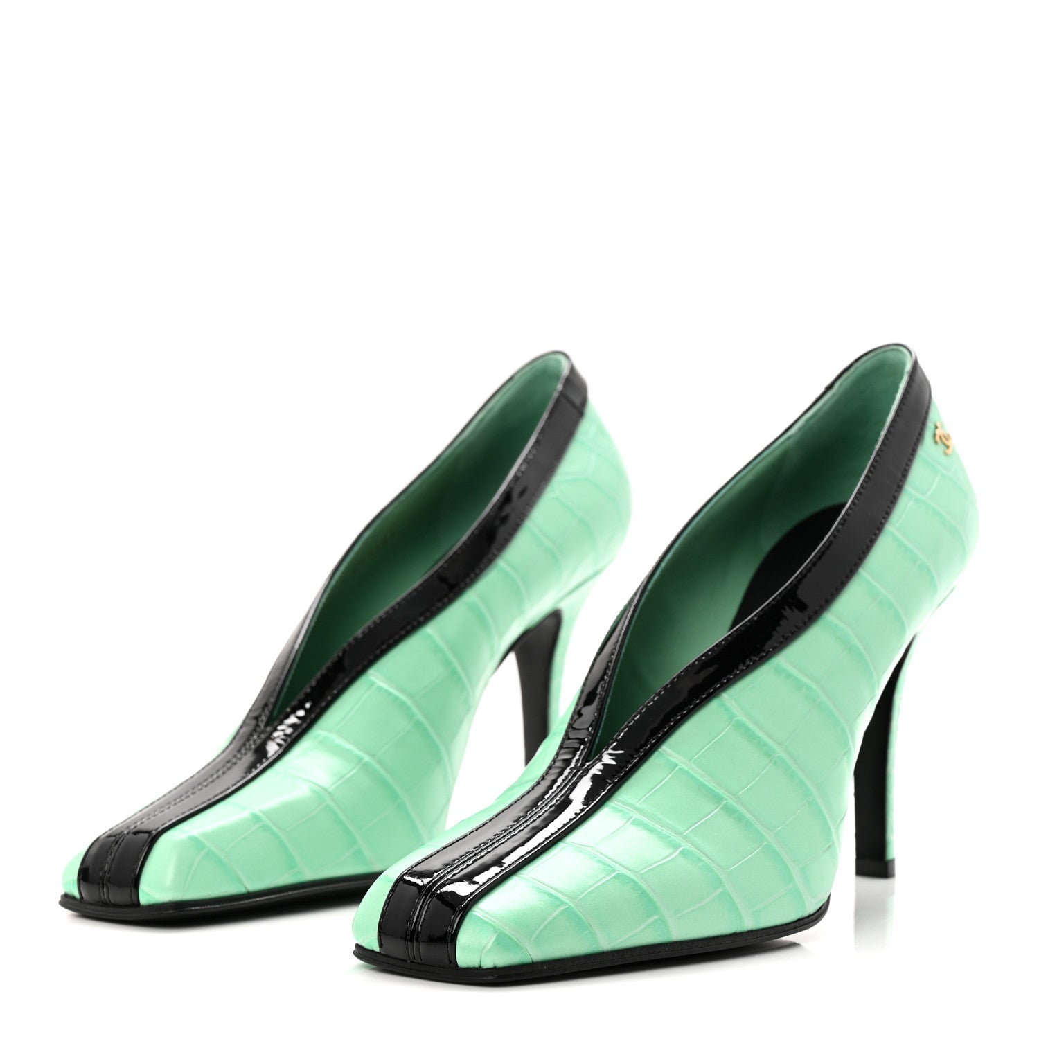 Chanel Crocodile Embossed Patent Calfskin Pumps 39 Green Black 3 of 10