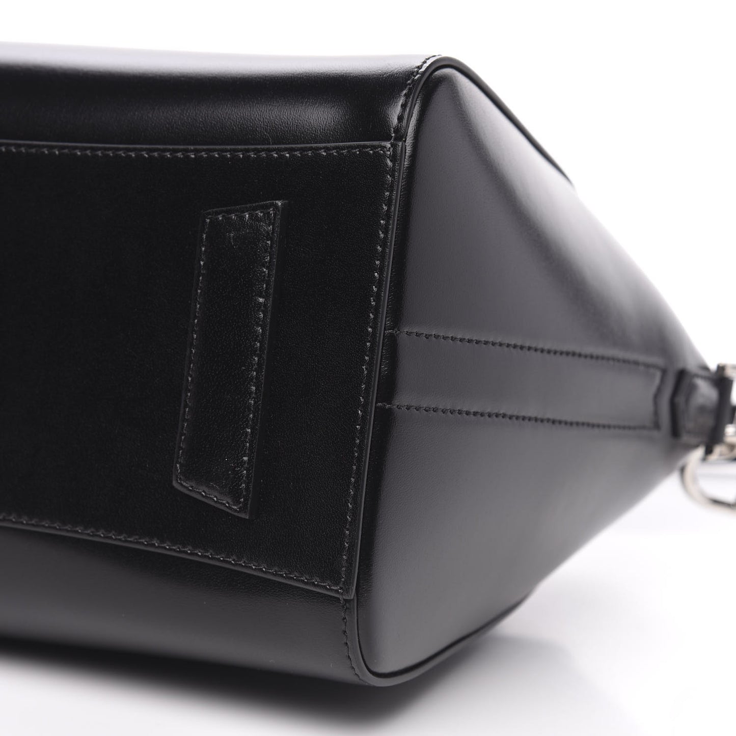 Shiny Lord Calfskin Small Antigona Black
