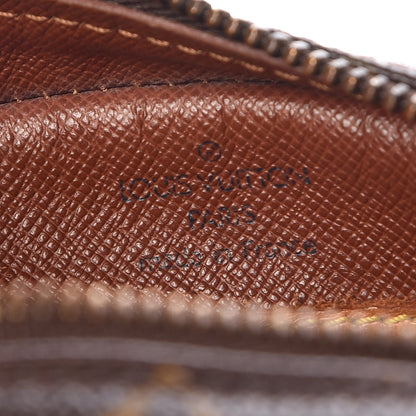 Louis Vuitton Monogram Blois 7 of 13