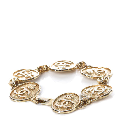 Chanel CC Medallion Bracelet Gold 3 of 5