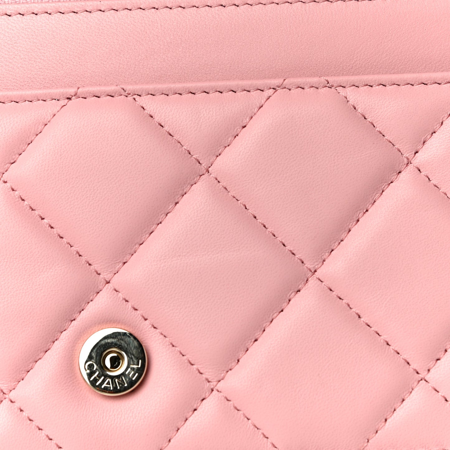 Lambskin Quilted Elegant Chain Wallet On Chain WOC Pink