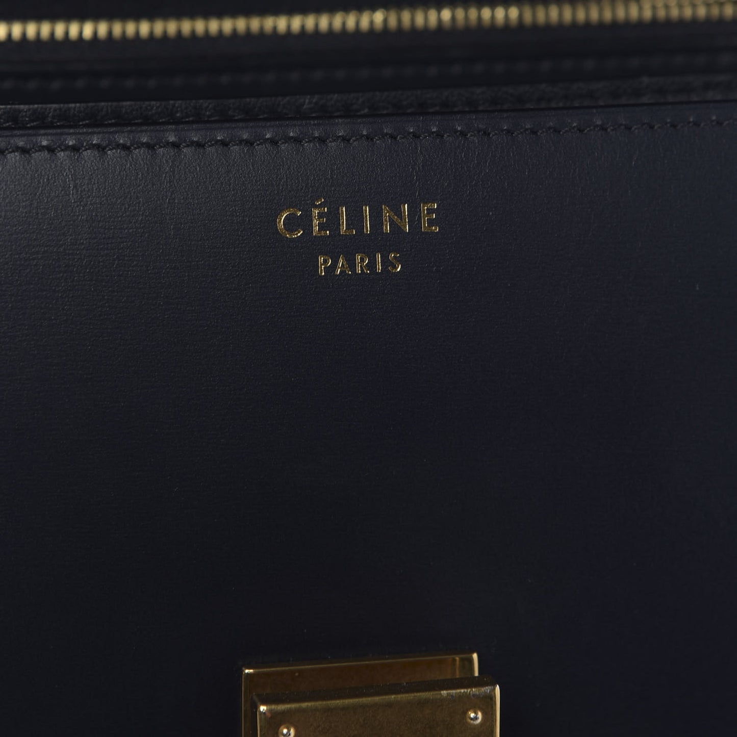 Box Calfskin Medium Classic Box Flap Bag Navy