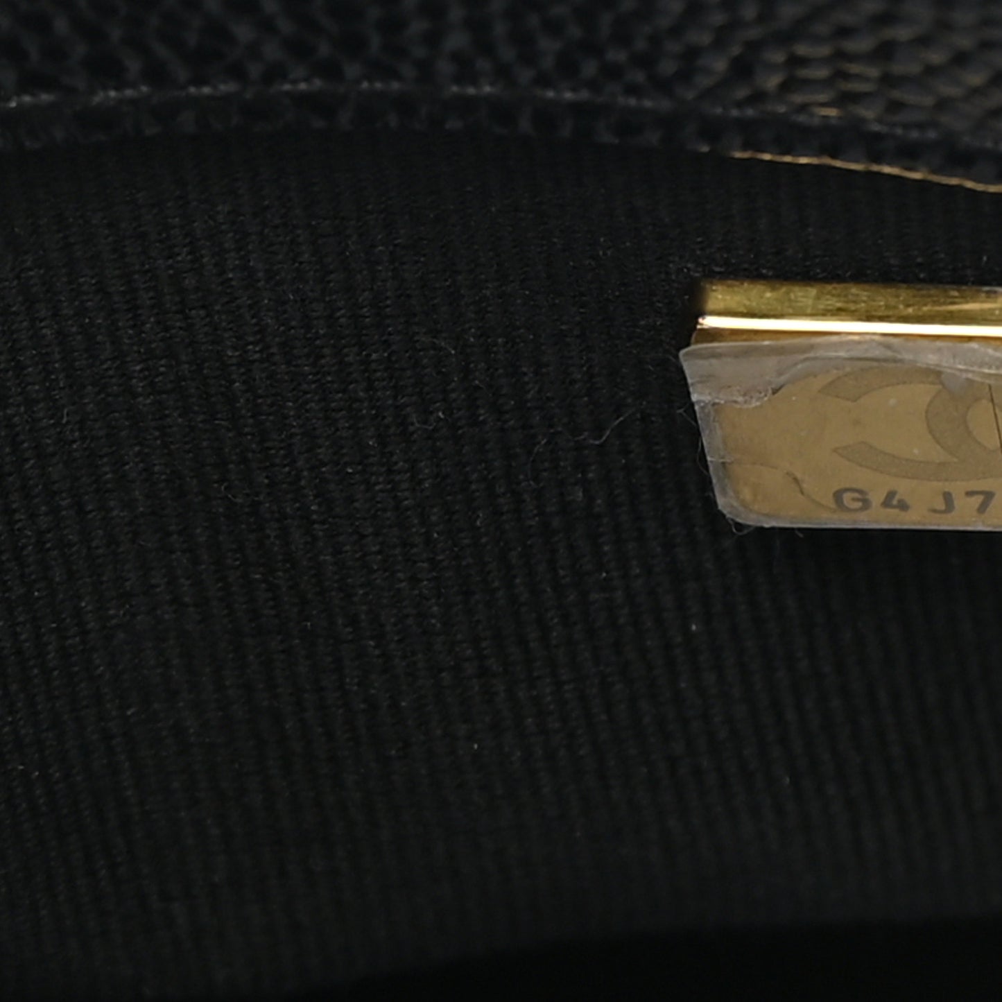 Caviar Chevron Quilted Medium Boy Flap Black