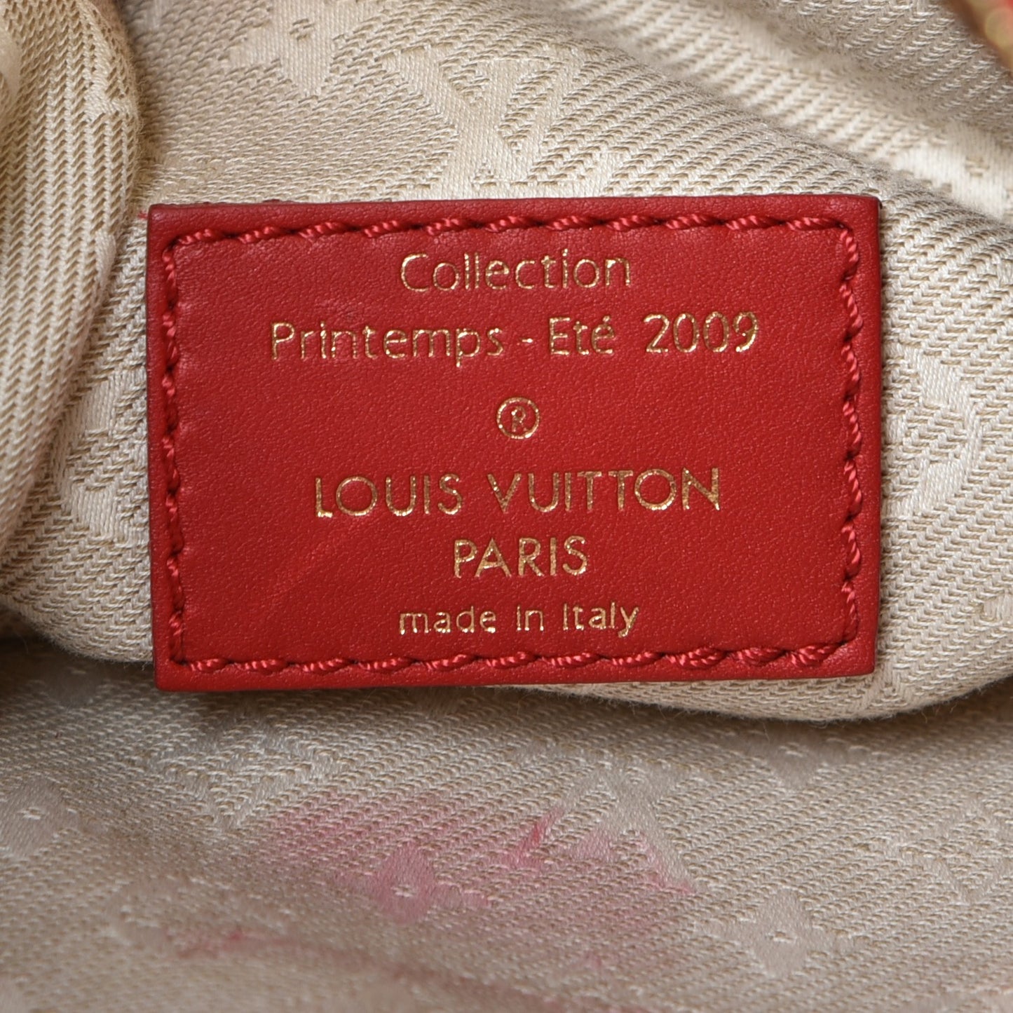 Supple Calfskin Safari Flight Bag Rouge
