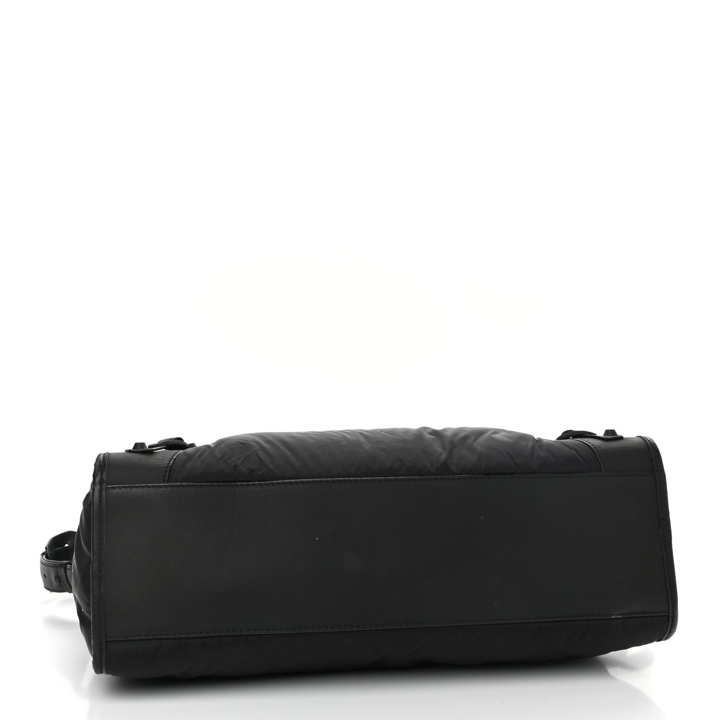 Nylon Agneau Classic Hardware City Black