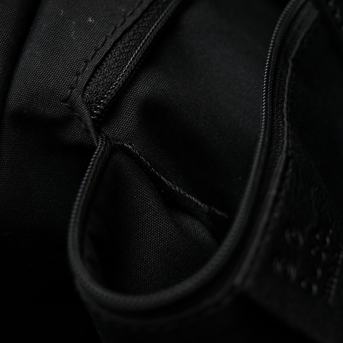 Horsebit Embossed Full Moon Tote Black