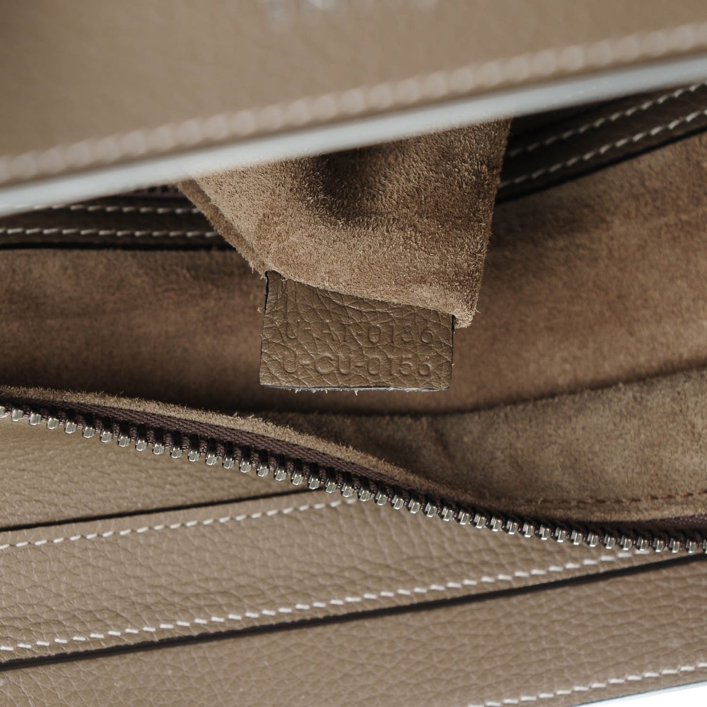 Drummed Calfskin Micro Luggage Souris