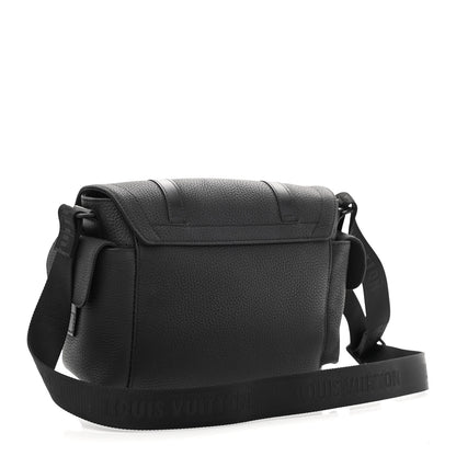 Louis Vuitton Taurillon Christopher Messenger Black 3 of 10
