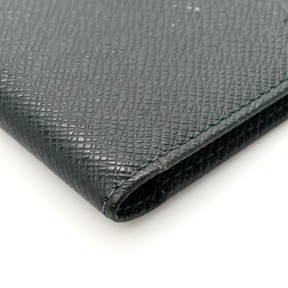 Louis Vuitton Taiga Checkbook Pocket Agenda Cover Epicea 8 of 9