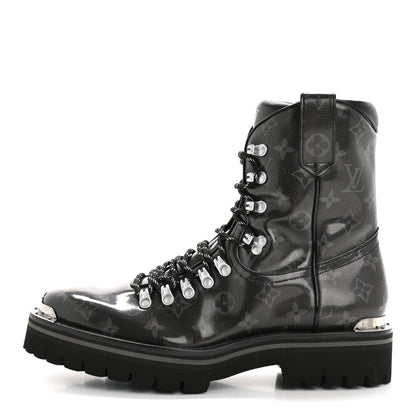 Louis Vuitton Monogram Eclipse Glaze Mens Outland Ankle Boots 9 1 of 15