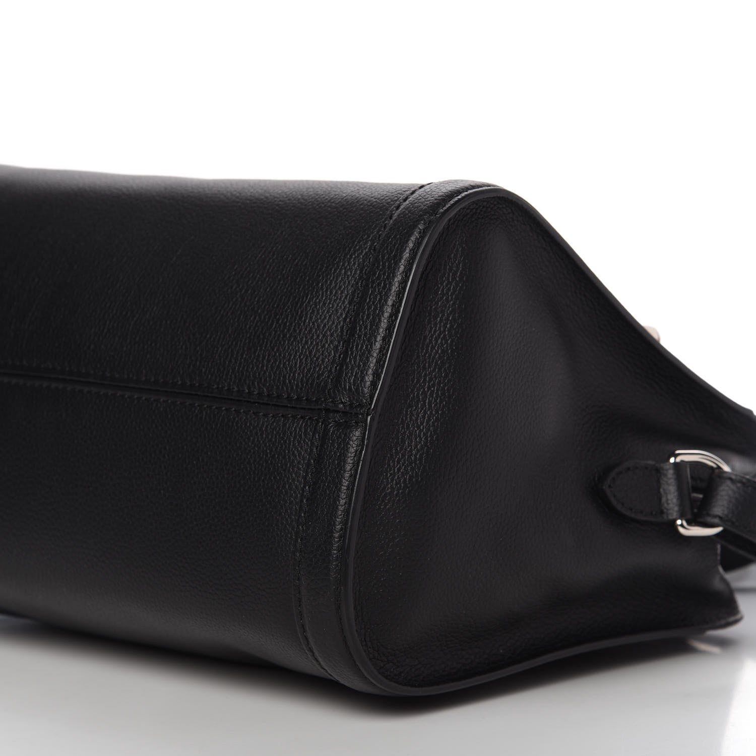 Alexander McQueen Pebbled Calfskin Small Skull Padlock Zip Around Tote Black 7 of 10