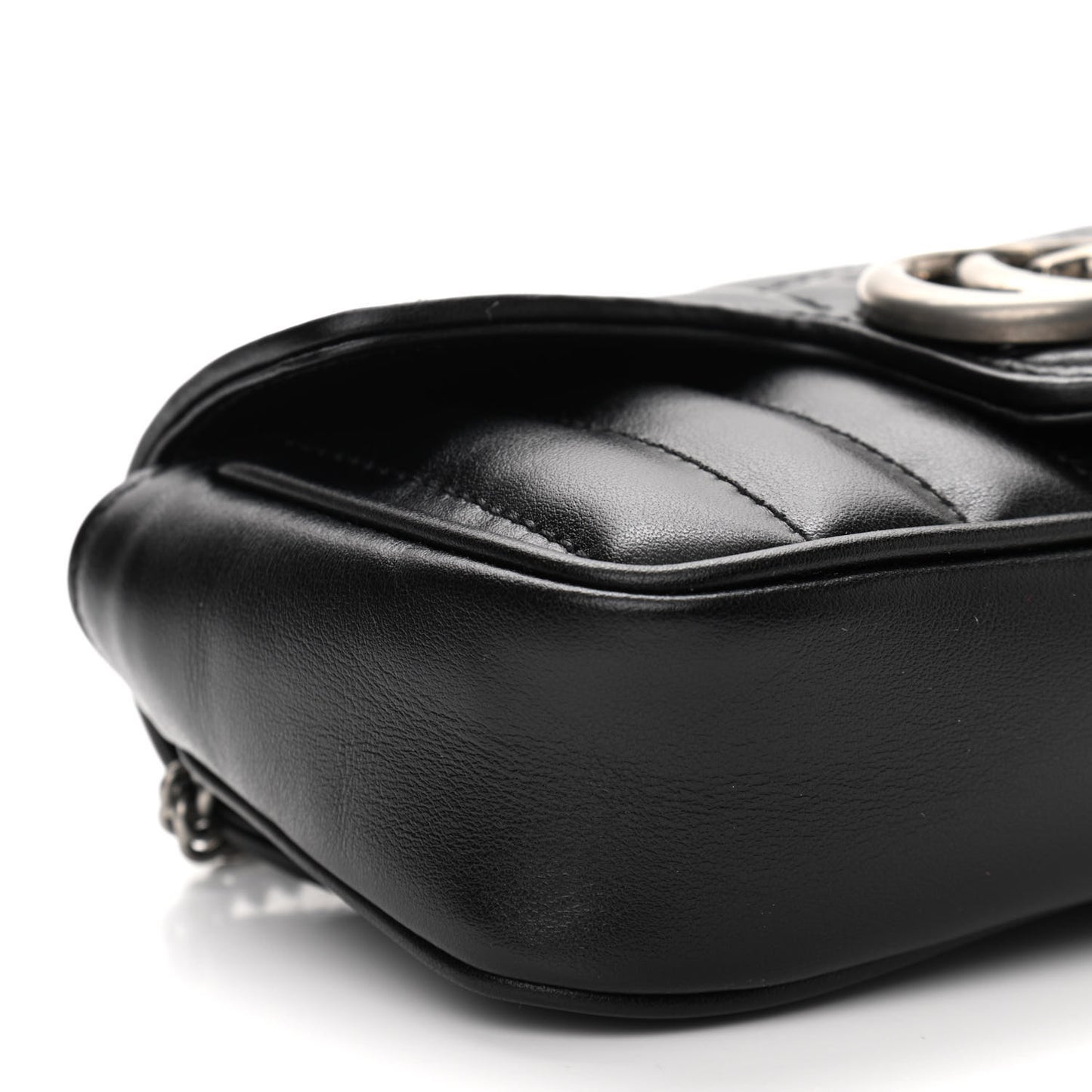 Calfskin Matelasse Aria Super Mini GG Marmont Shoulder Bag Black