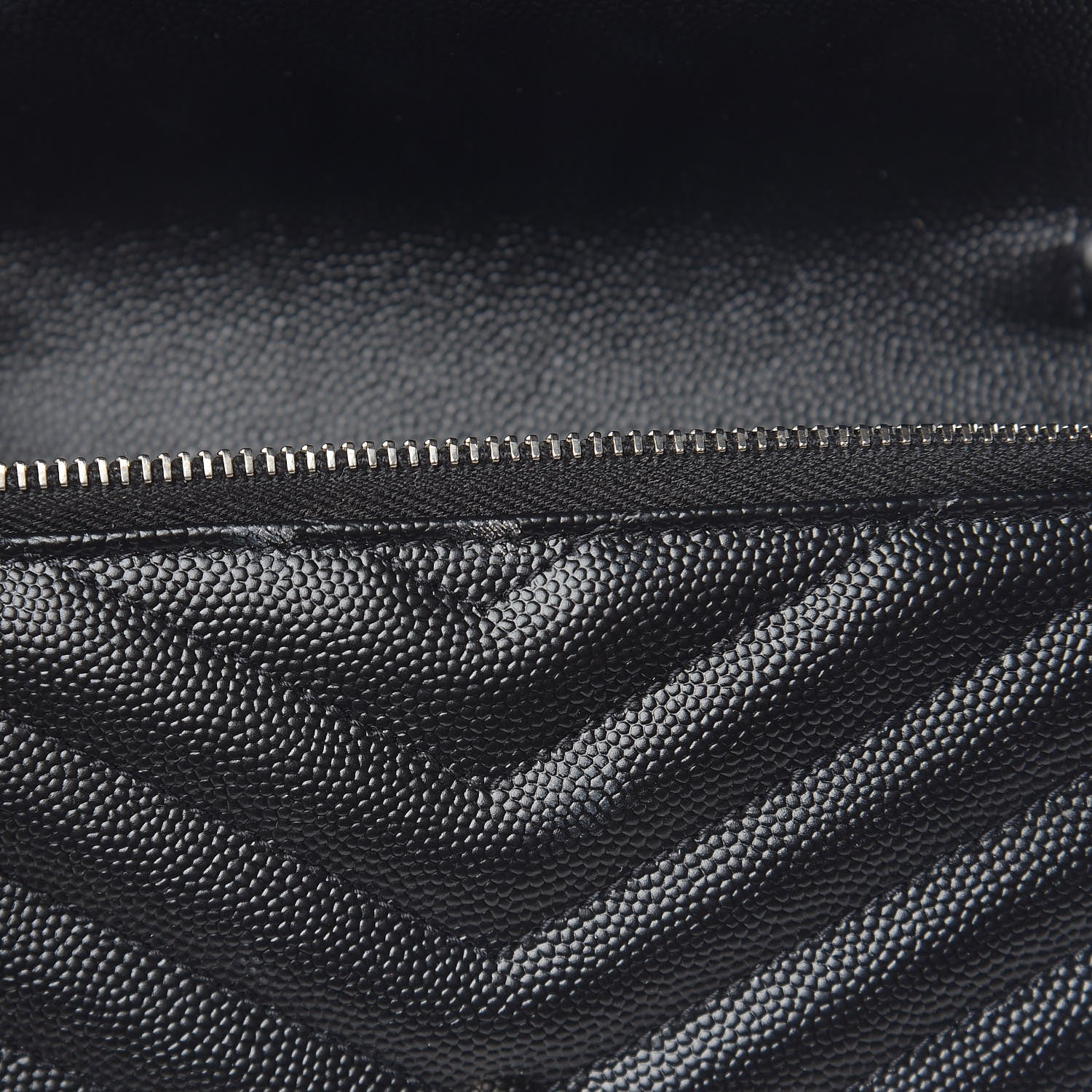 Saint Laurent Grain De Poudre Matelasse Chevron Monogram Envelope Chain Wallet Black 6 of 12