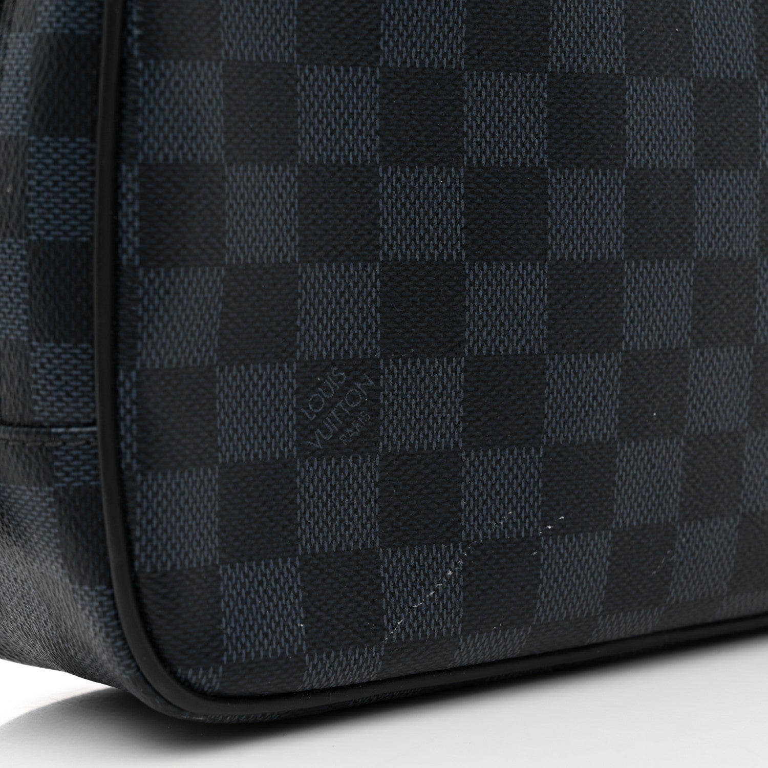 Louis Vuitton Damier Graphite Toilet Pouch GM 9 of 11