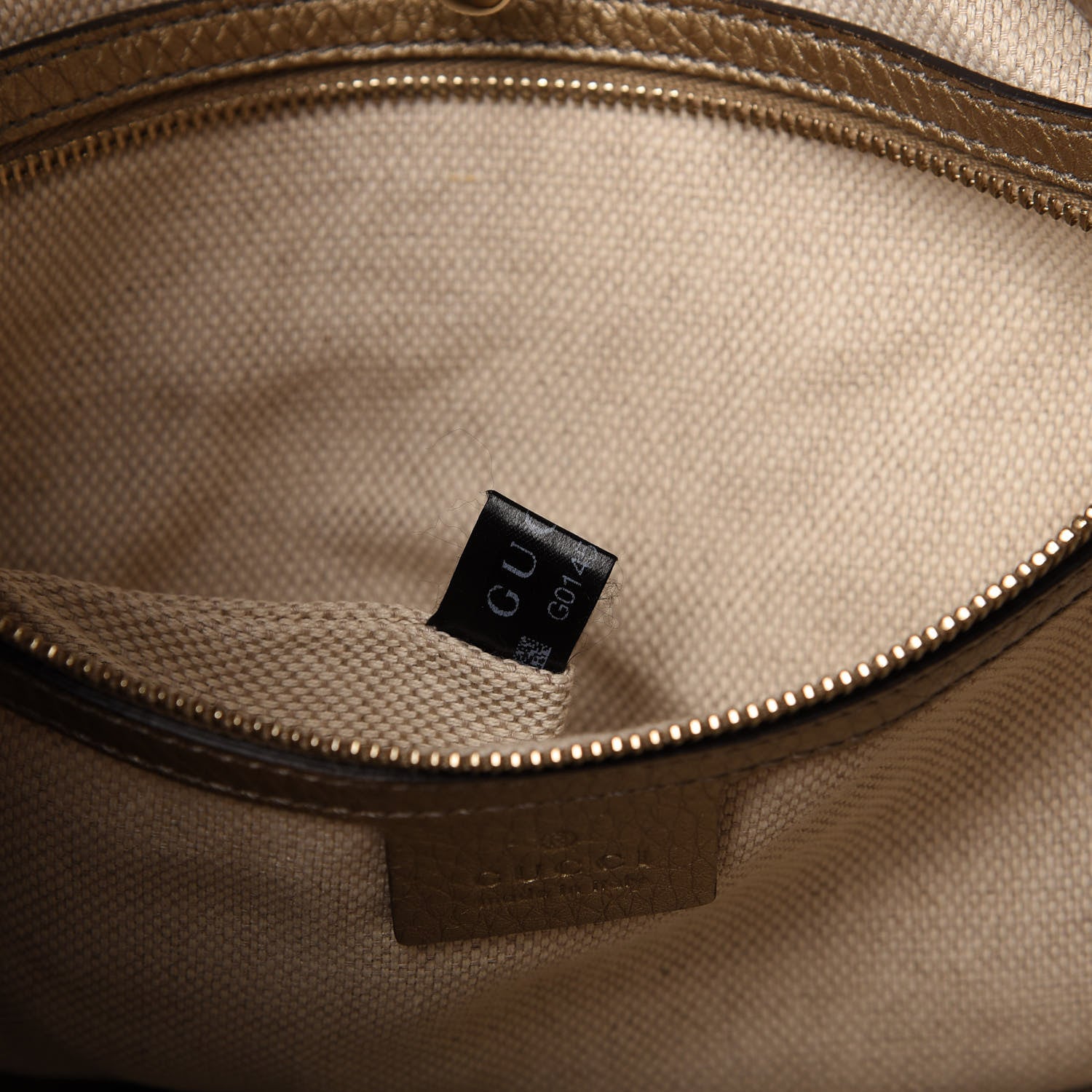 Gucci Metallic Pebbled Calfskin Medium Soho Chain Shoulder Bag Golden Beige 11 of 12